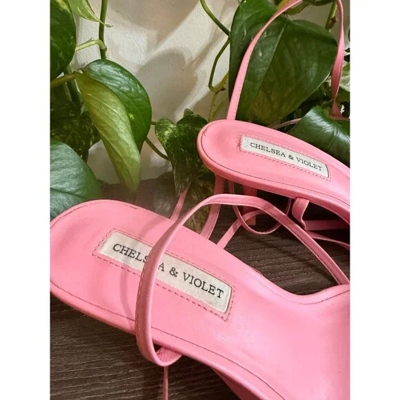 Chelsea & Violet women’s size 8 pink strapped sandals - Picture 3 of 8